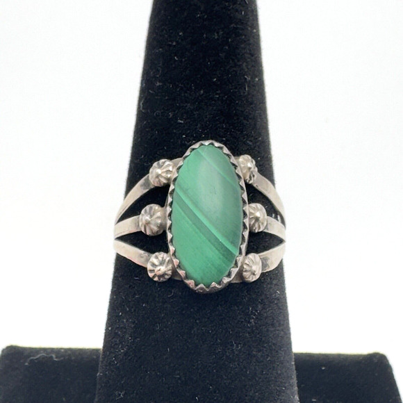 Native American Jewelry - Vintage Navajo Wayne Etsitty Signed Sterling Silver Malachite Ring Size 7.25